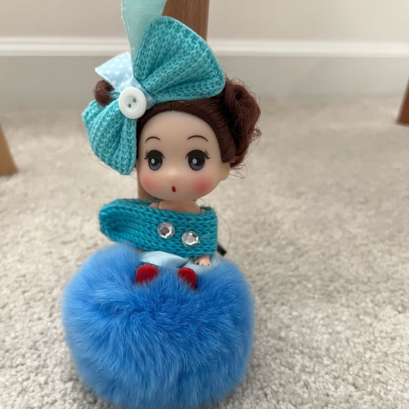 NWT Cute doll keychain - Picture 1 of 3